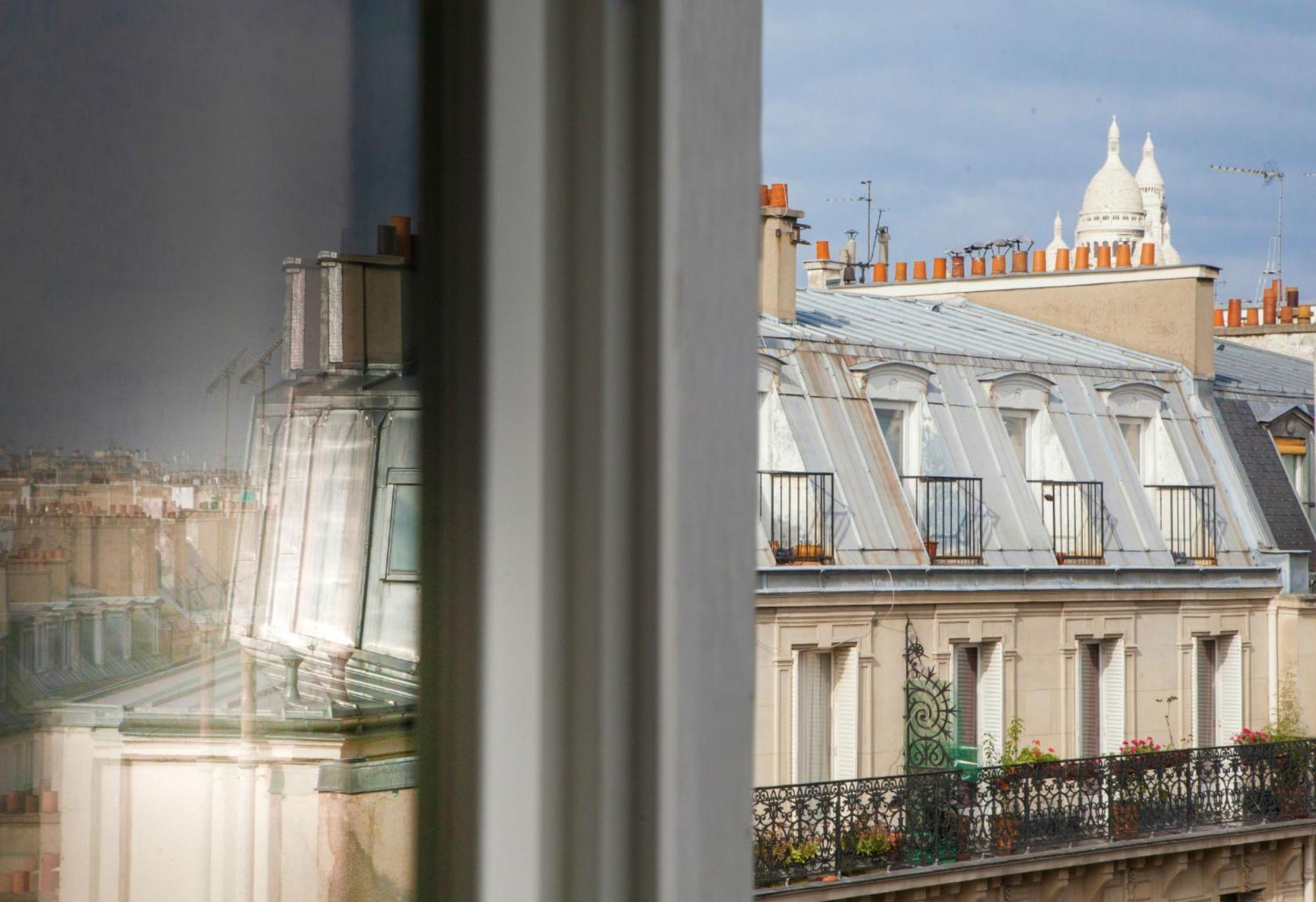 Helussi Hotel Paris Exteriör bild