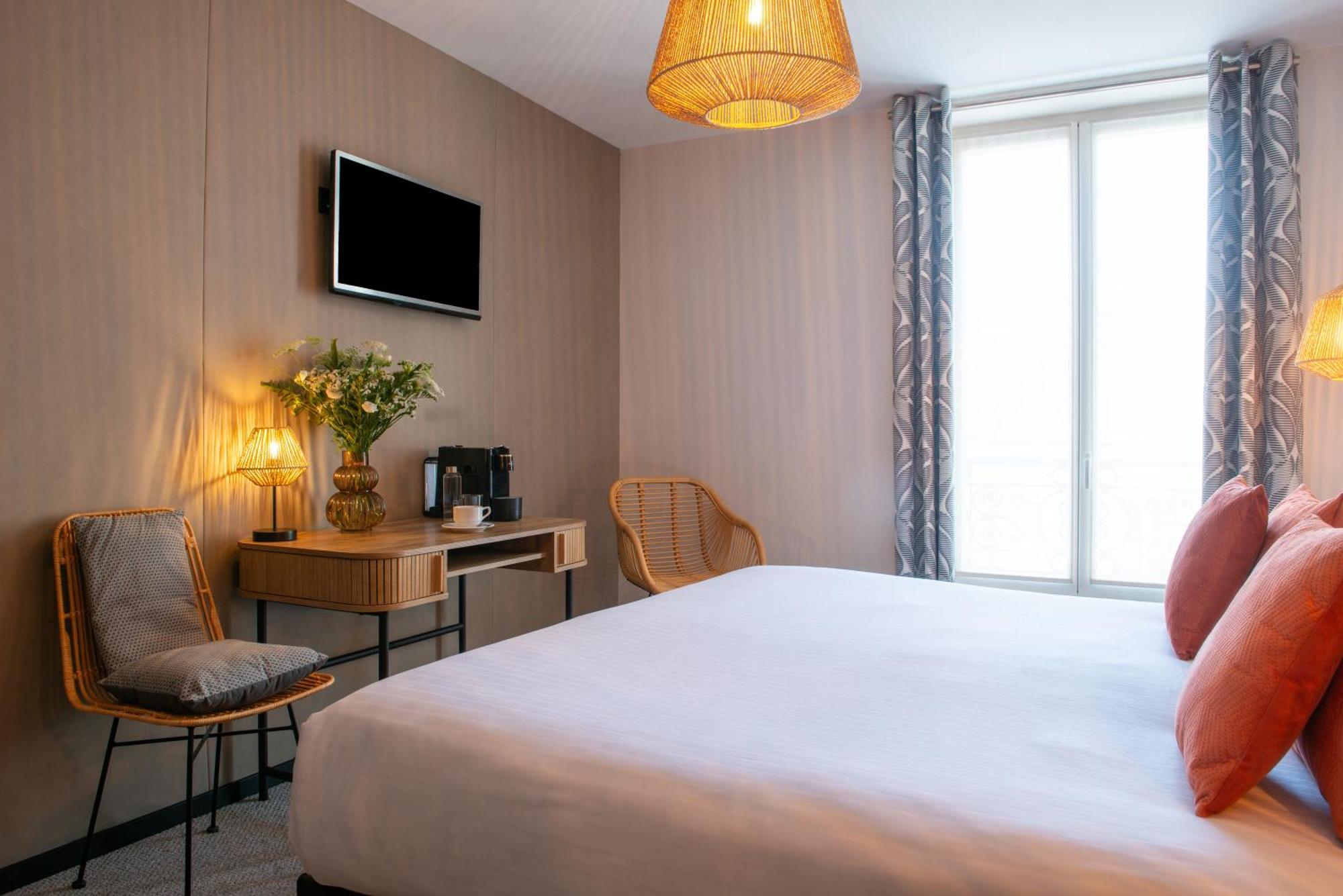 Helussi Hotel Paris Exteriör bild