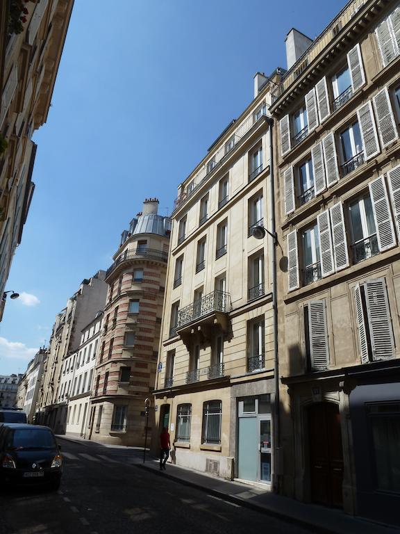 Helussi Hotel Paris Exteriör bild